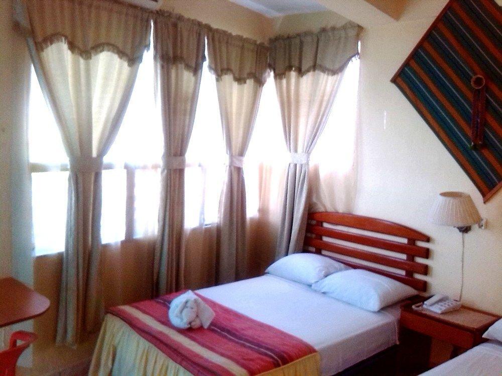 Hotel Sabana Flores