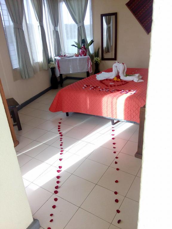 Sabana 3* Flores